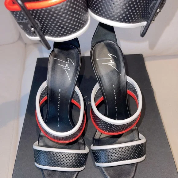 Giuseppe Zanotti heels - Picture 7 of 10